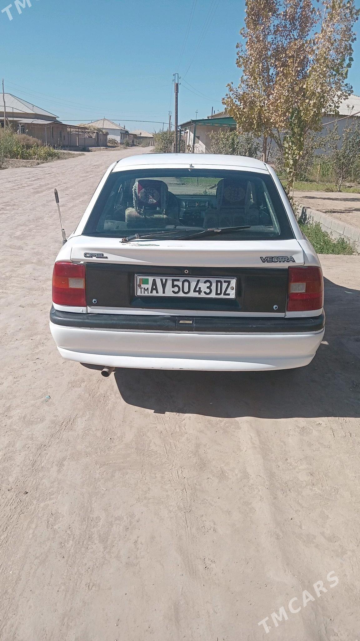 Opel Vectra 1990 - 30 000 TMT - Шабатский этрап - img 1