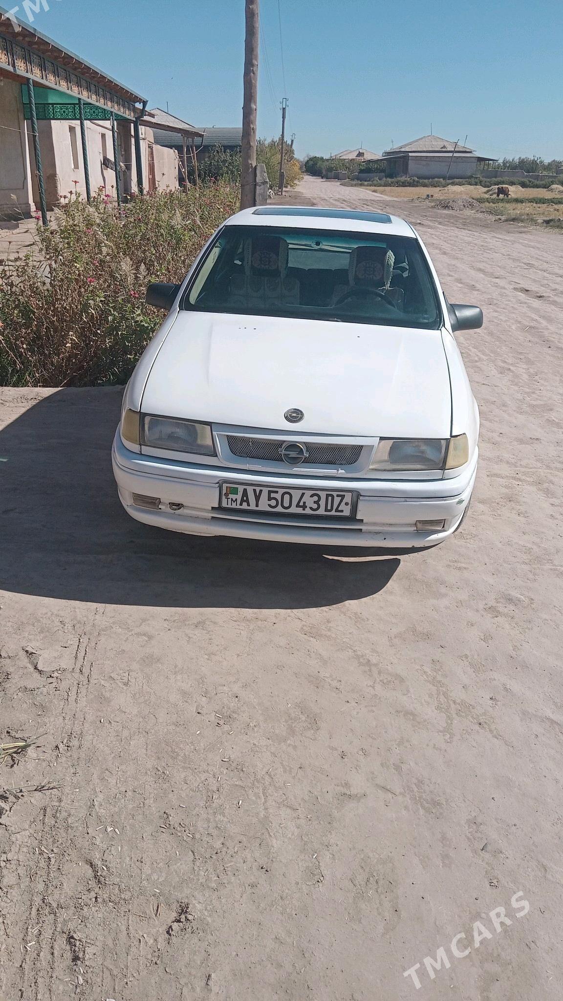 Opel Vectra 1990 - 30 000 TMT - Шабатский этрап - img 2