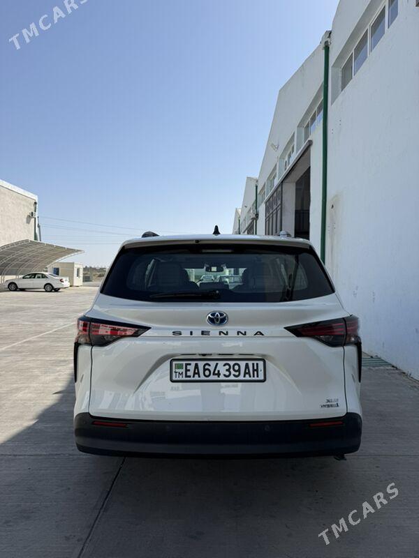 Toyota Sienna 2021 - 550 000 TMT - 15-nji tapgyr - img 3