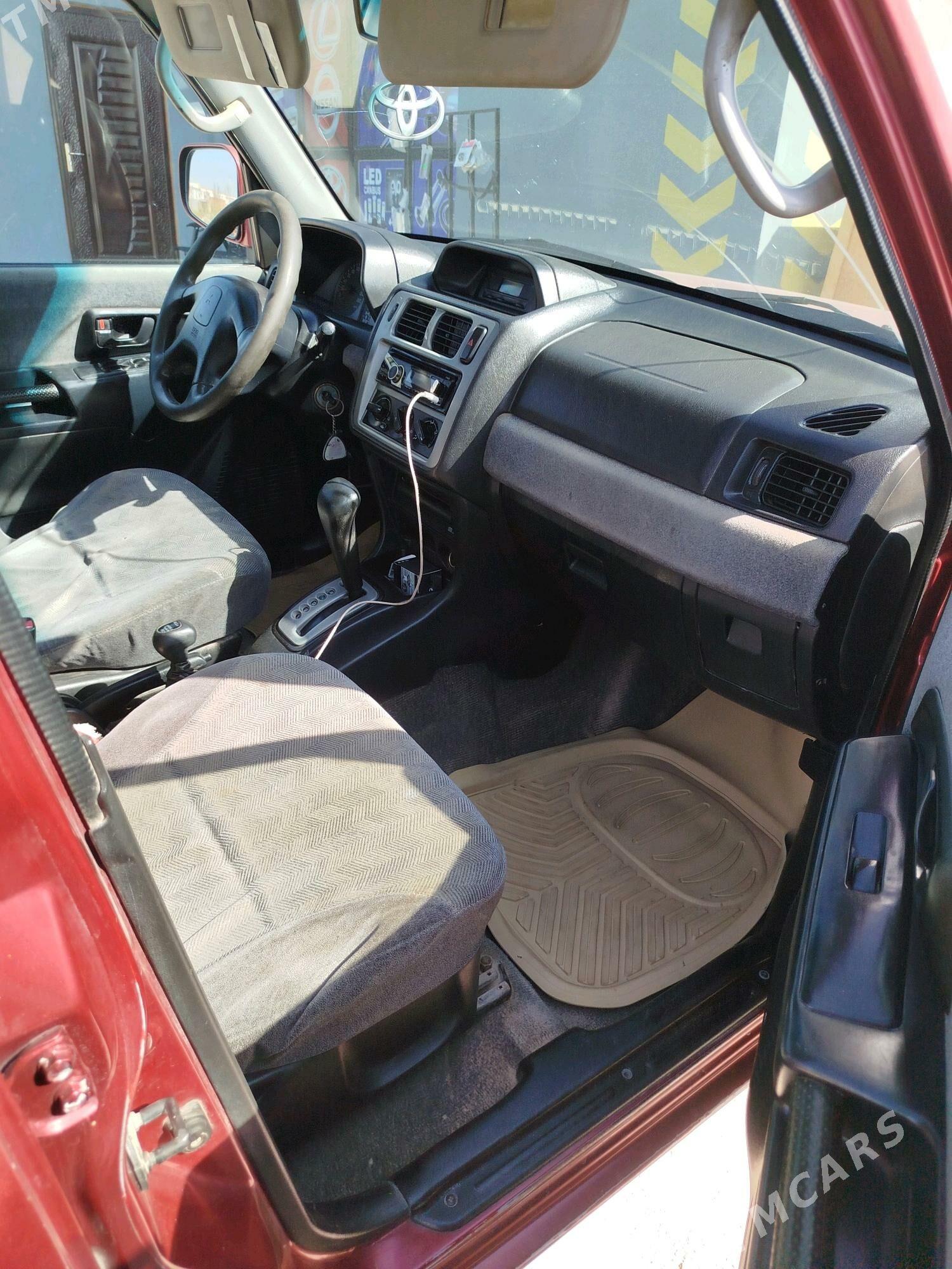 Mitsubishi Pajero 2002 - 50 000 TMT - Мары - img 3