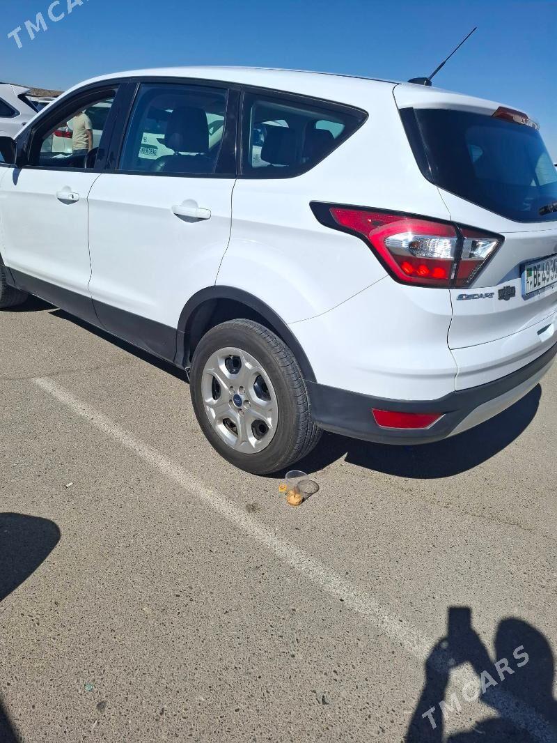 Ford Escape 2017 - 220 000 TMT - Aşgabat - img 2
