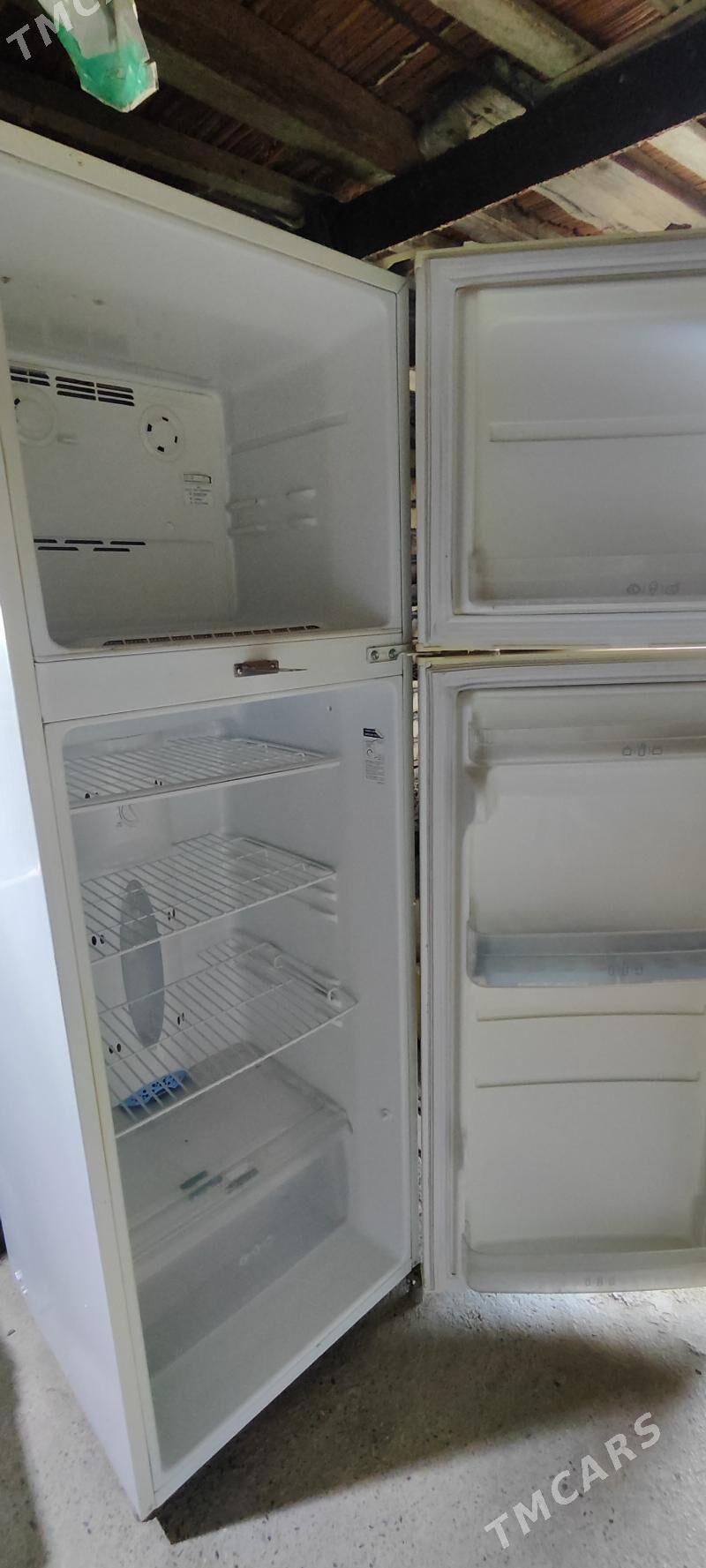lg холодильник - Мары - img 2