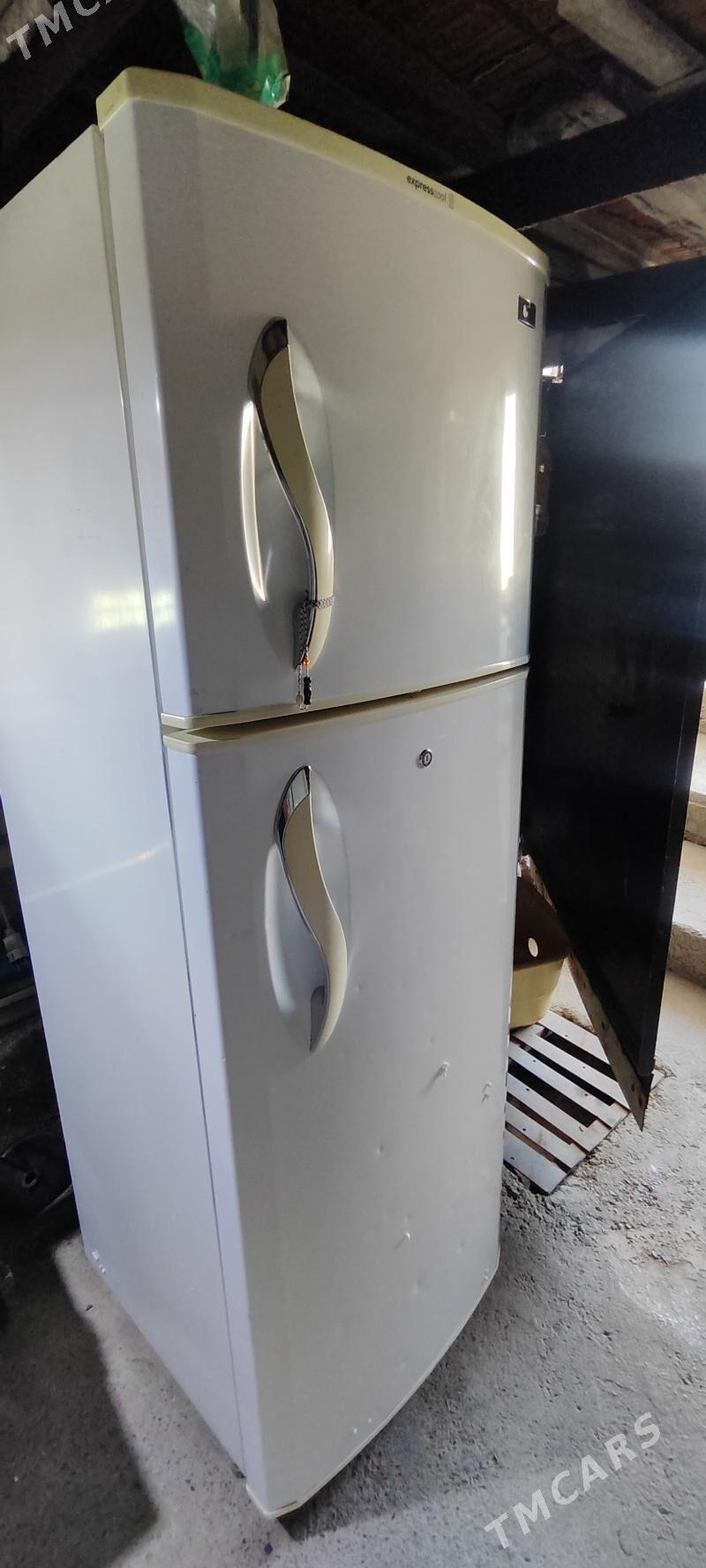 lg холодильник - Мары - img 1