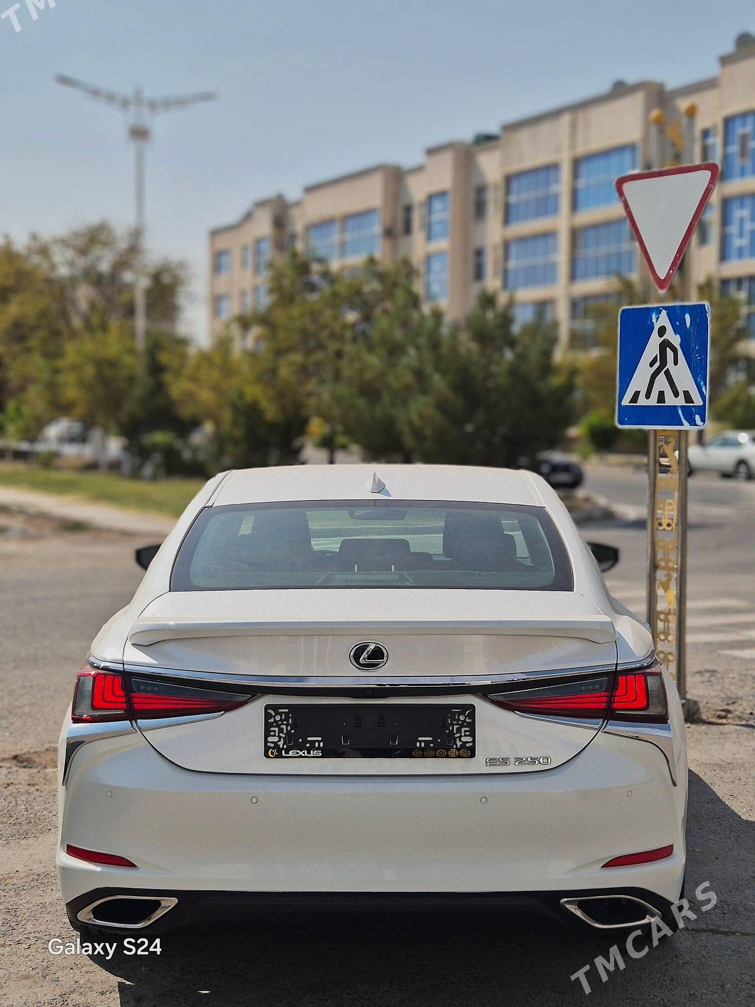 Lexus ES 250 2021 - 510 000 TMT - Türkmenabat - img 3