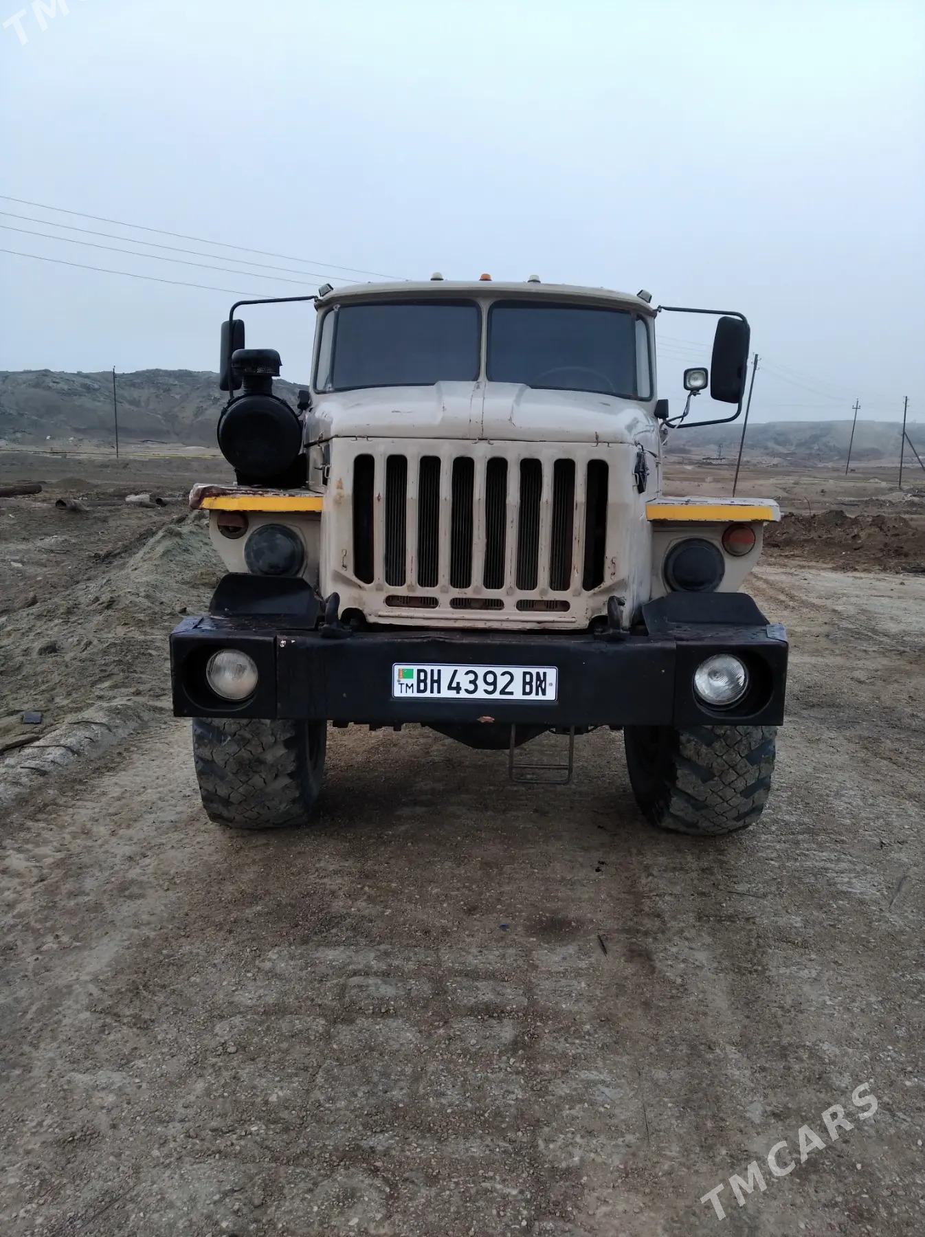 Ural 4320 2003 - 190 000 TMT - Джебел - img 1