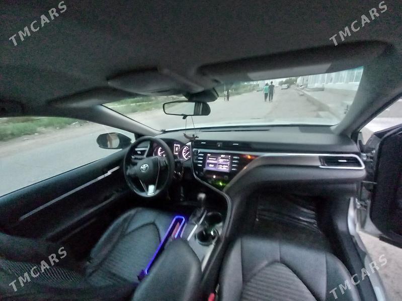 Toyota Camry 2018 - 300 000 TMT - Дашогуз - img 6
