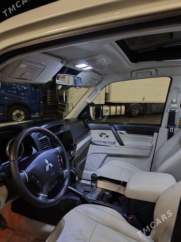 Mitsubishi Pajero 2012 - 280 000 TMT - Туркменбаши - img 6