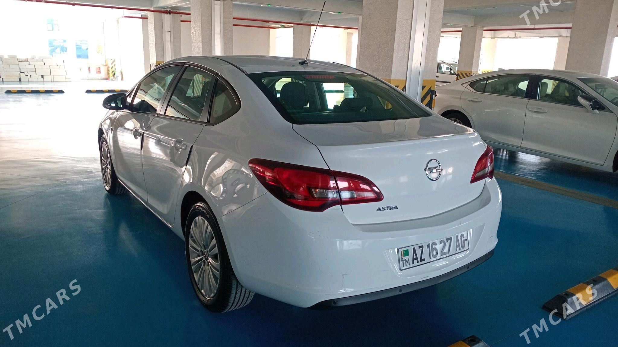 Opel Astra 2013 - 130 000 TMT - Ашхабад - img 4