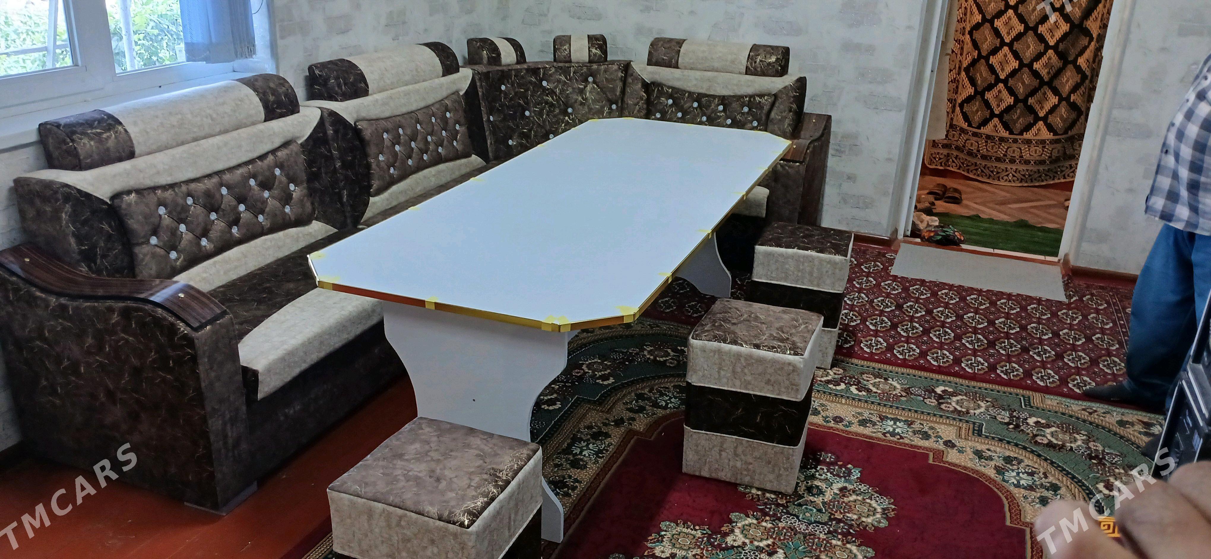 Diwan kreslo we ugalok - Şabat etr. - img 3