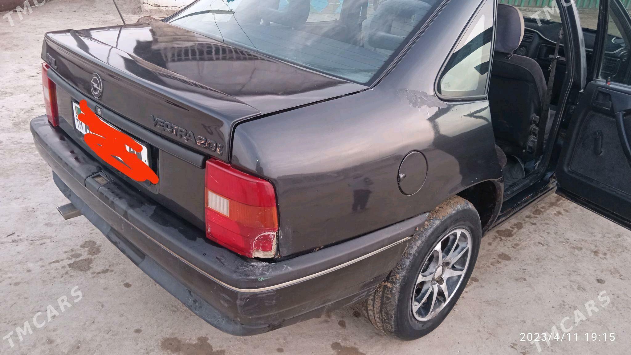 Opel Vectra 1992 - 30 000 TMT - Этрек - img 4