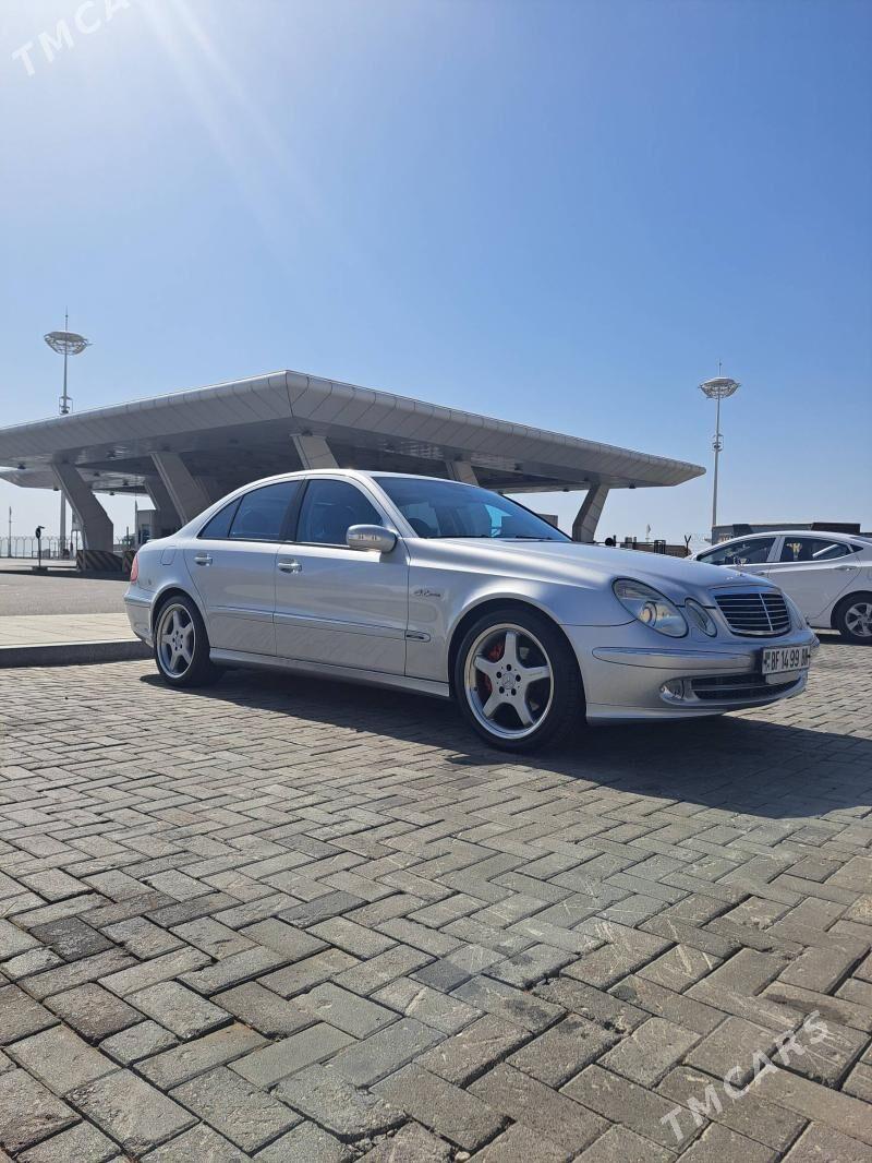 Mercedes-Benz E320 2002 - 180 000 TMT - Туркменбаши - img 5