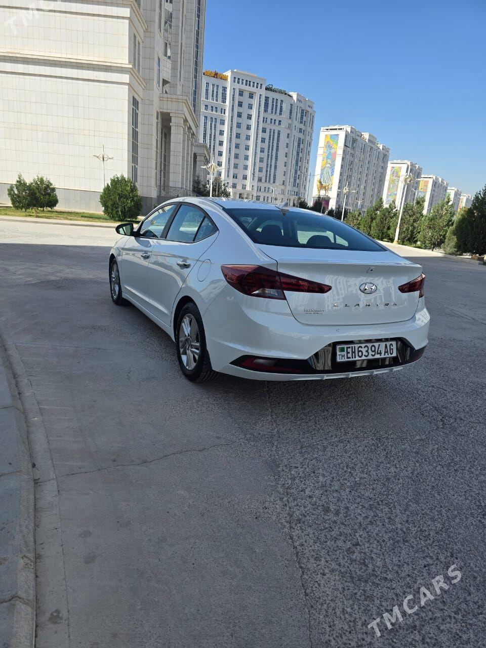 Hyundai Elantra 2019 - 200 000 TMT - 30 mkr - img 2