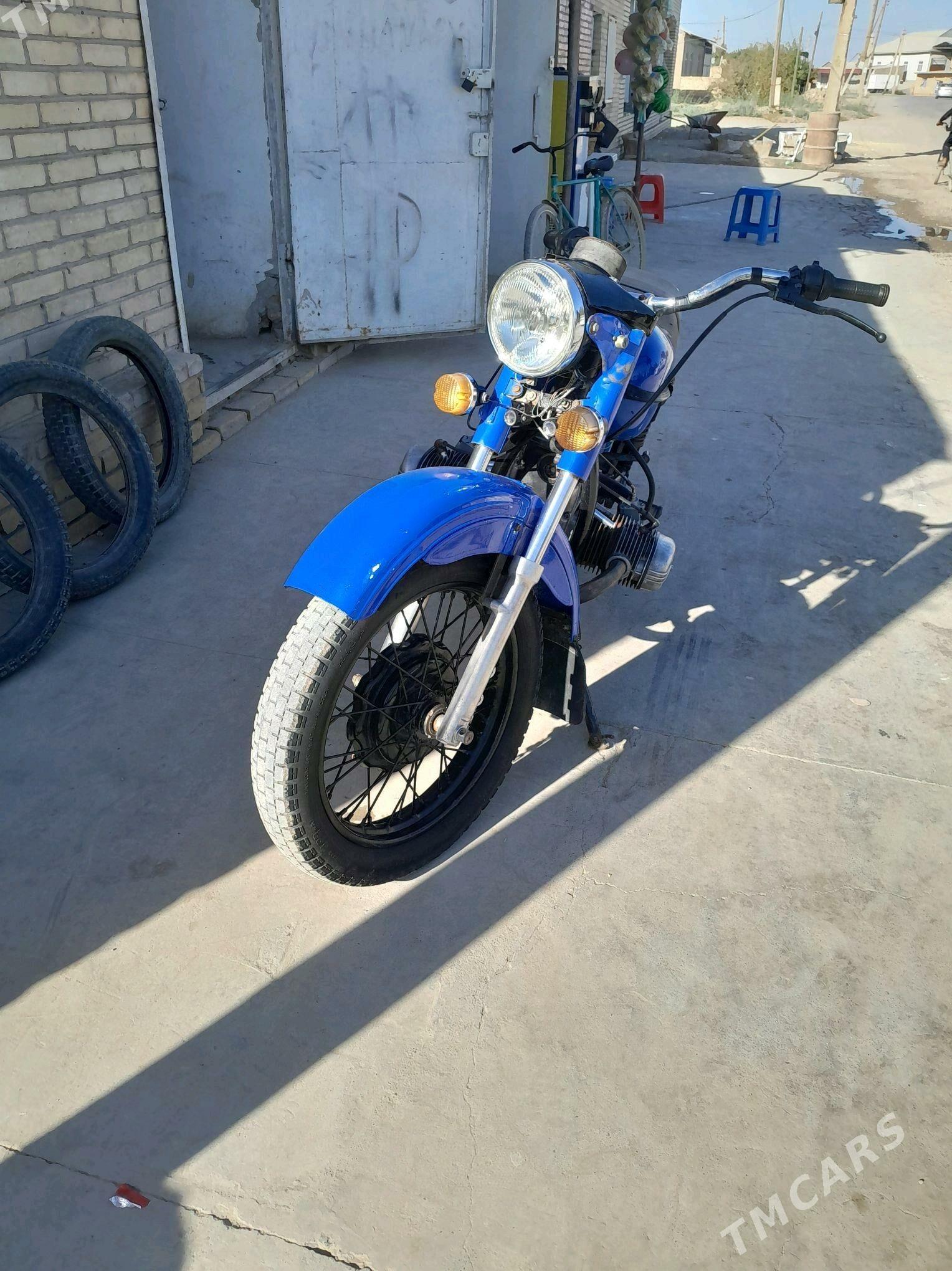 Ural 4320 1987 - 13 000 TMT - Halaç - img 1