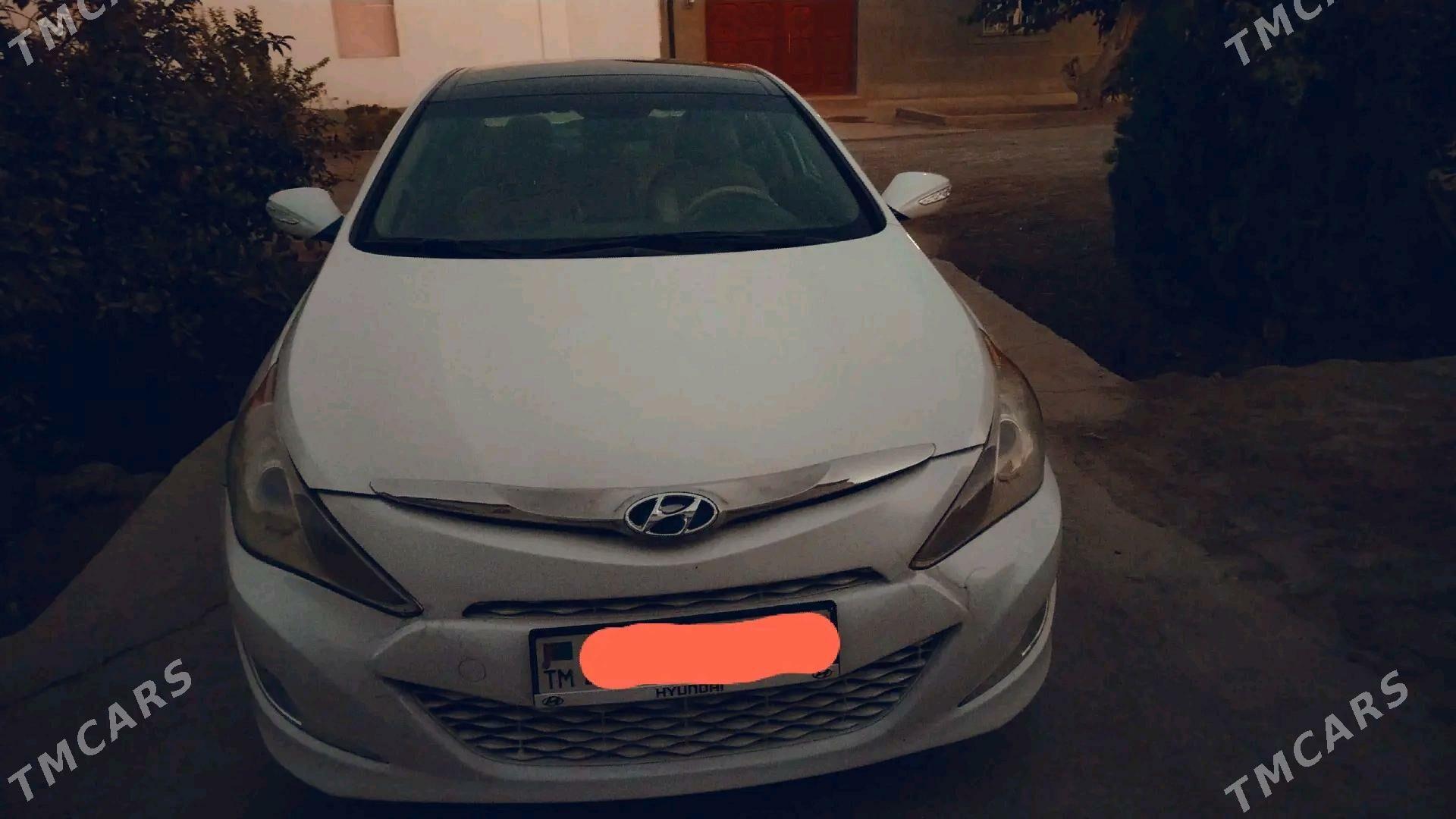 Hyundai Sonata 2012 - 145 000 TMT - Şabat etr. - img 2
