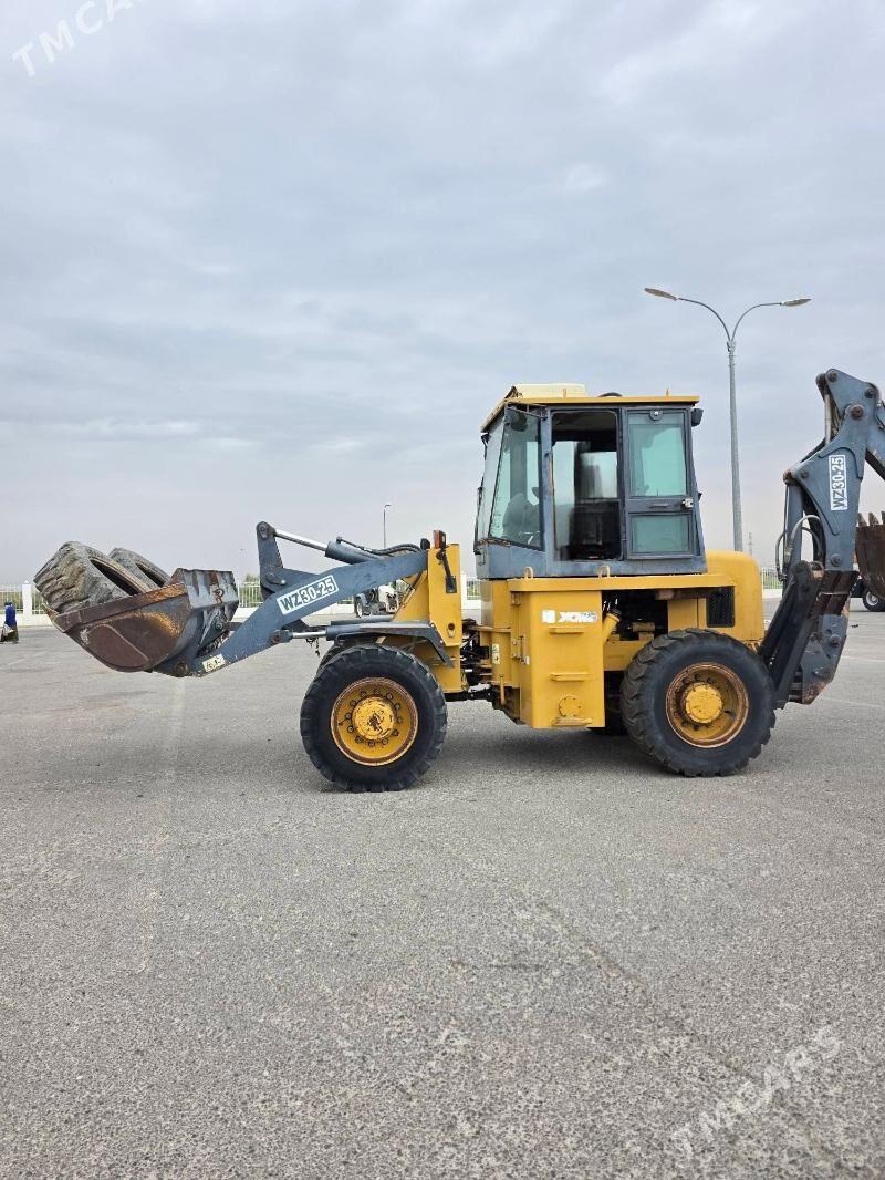XCMG LW300F 2015 - 260 000 TMT - Ашхабад - img 3
