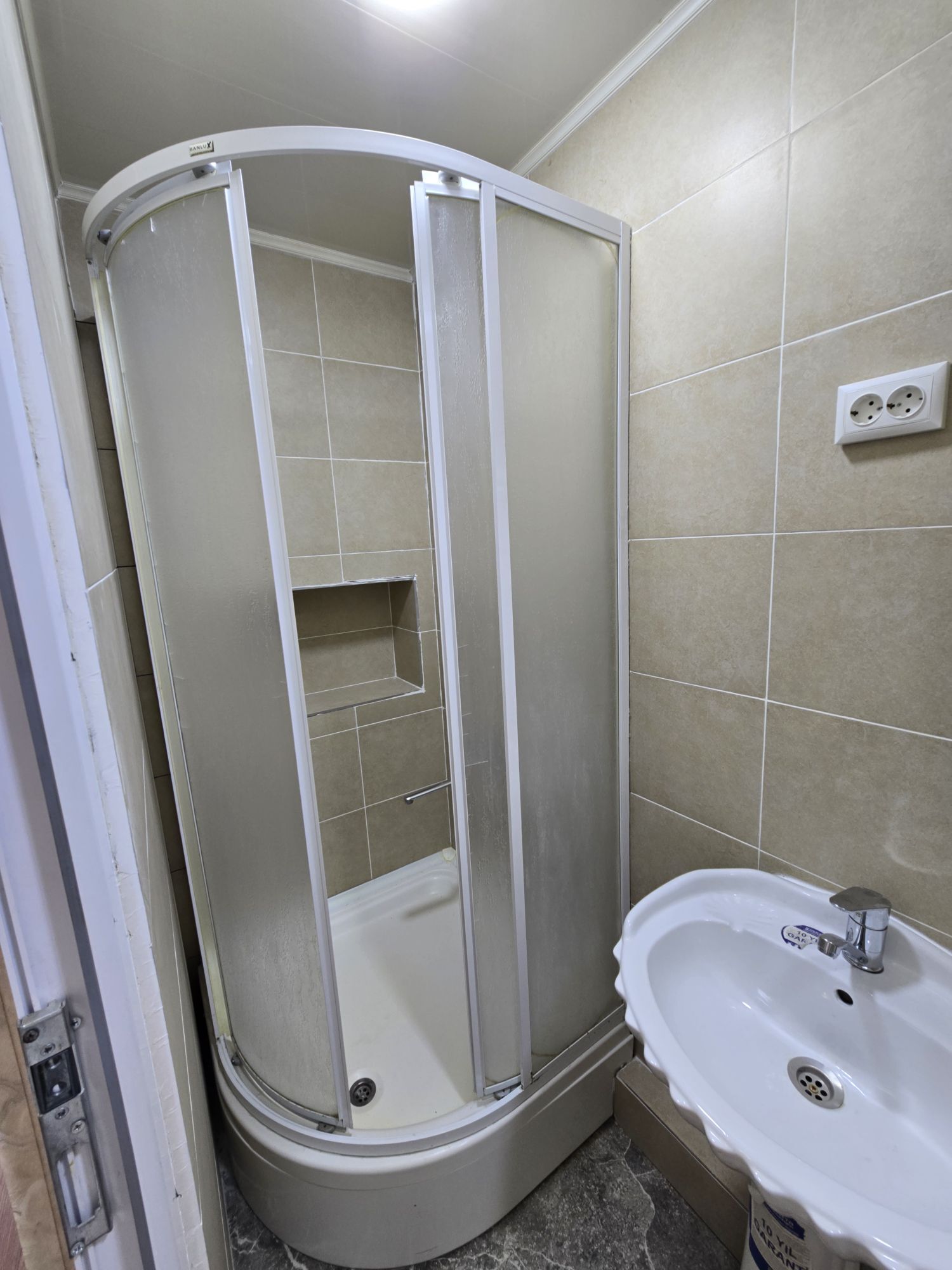 ️4мкр 3эт 1ком 42м2 Срочно️ - Ашхабад - img 8