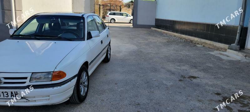 Opel Astra 1992 - 40 000 TMT - Анев - img 3