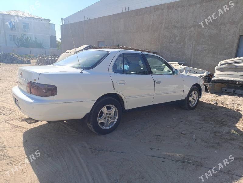 Toyota Camry 1995 - 95 000 TMT - Mary - img 3