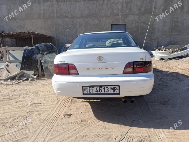 Toyota Camry 1995 - 95 000 TMT - Mary - img 4