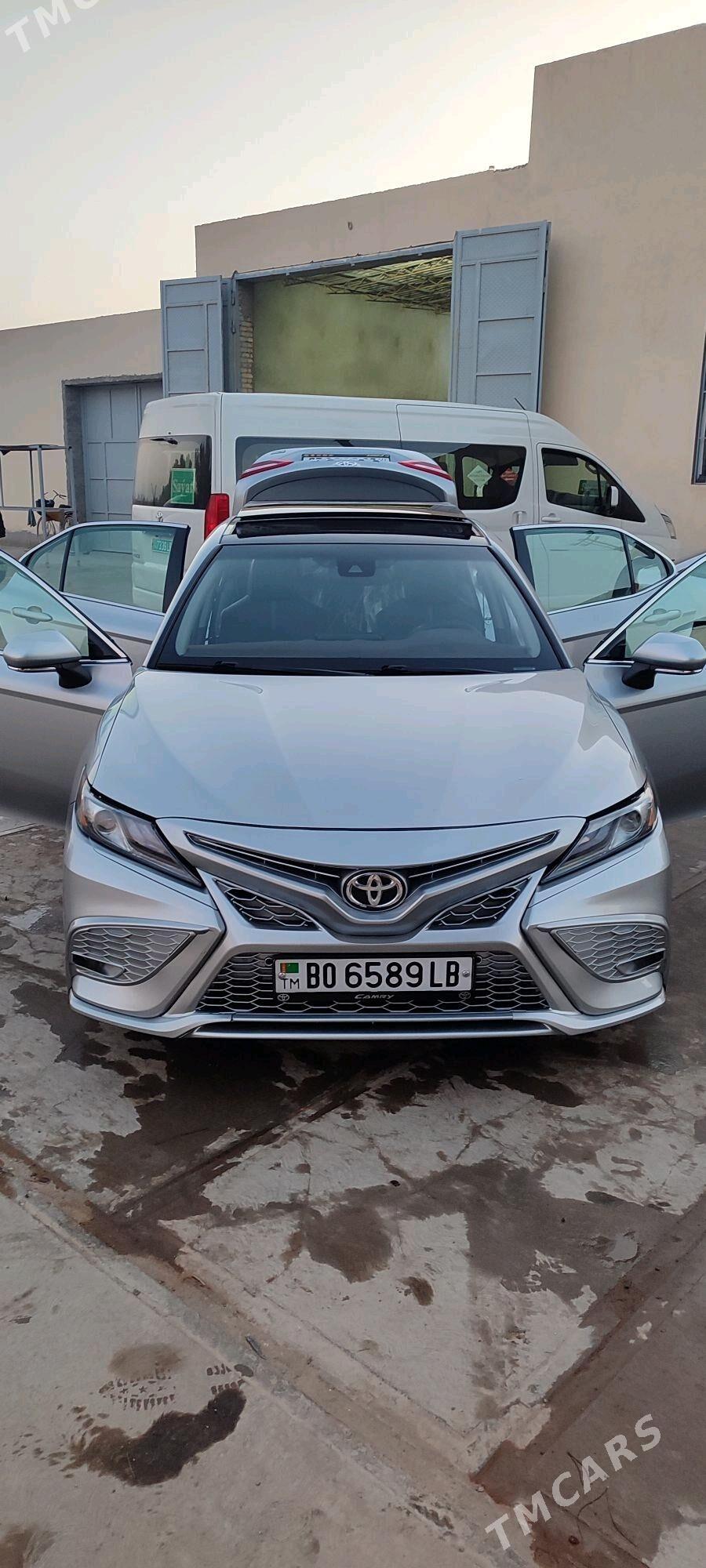 Toyota Camry 2021 - 400 000 TMT - Туркменабат - img 1