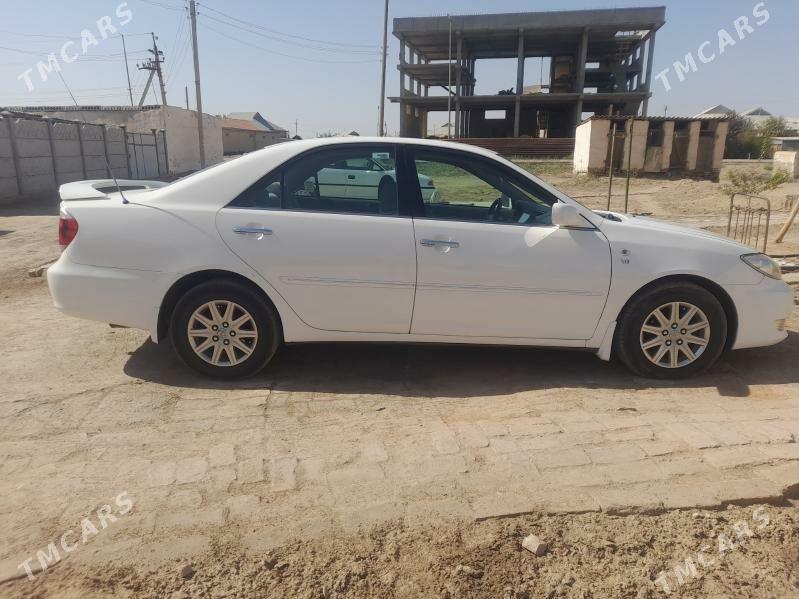 Toyota Camry 2003 - 220 000 TMT - Mary - img 3