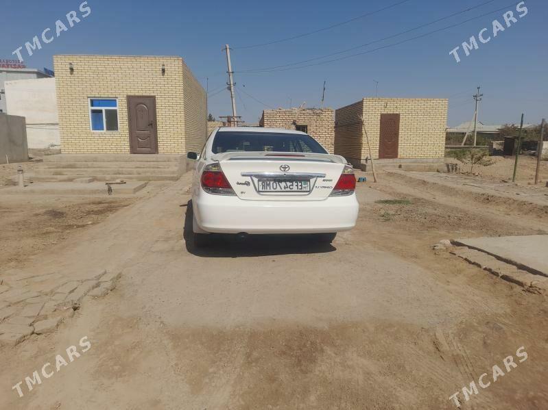 Toyota Camry 2003 - 220 000 TMT - Mary - img 2