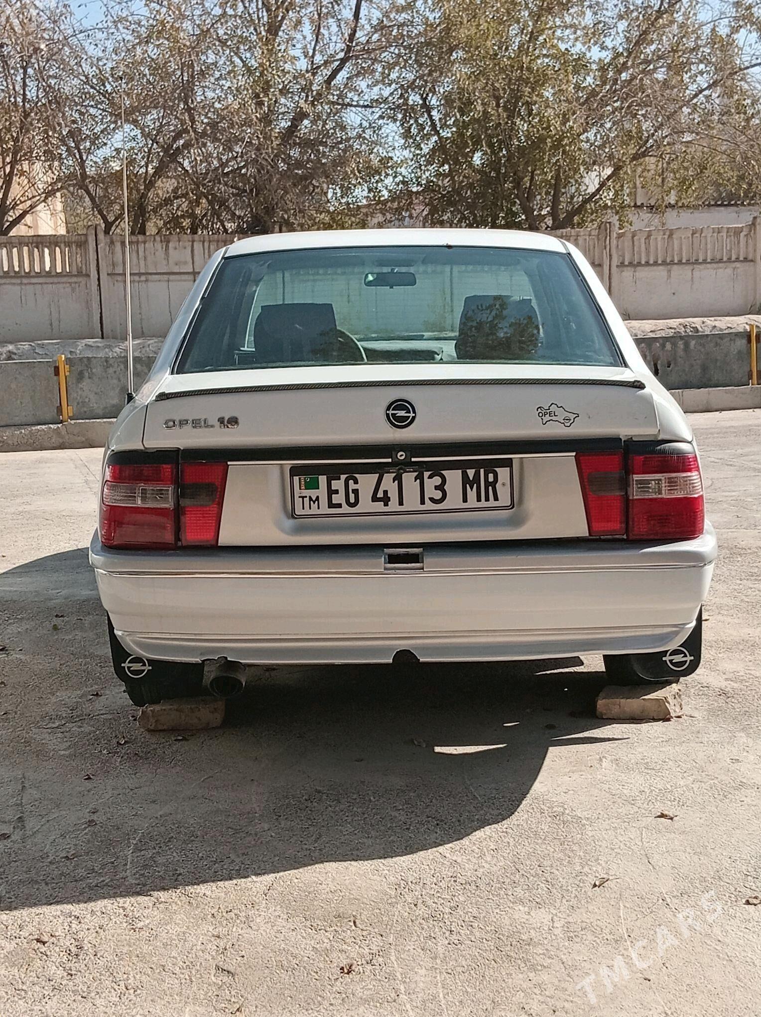 Opel Vectra 1990 - 49 000 TMT - Mary - img 3