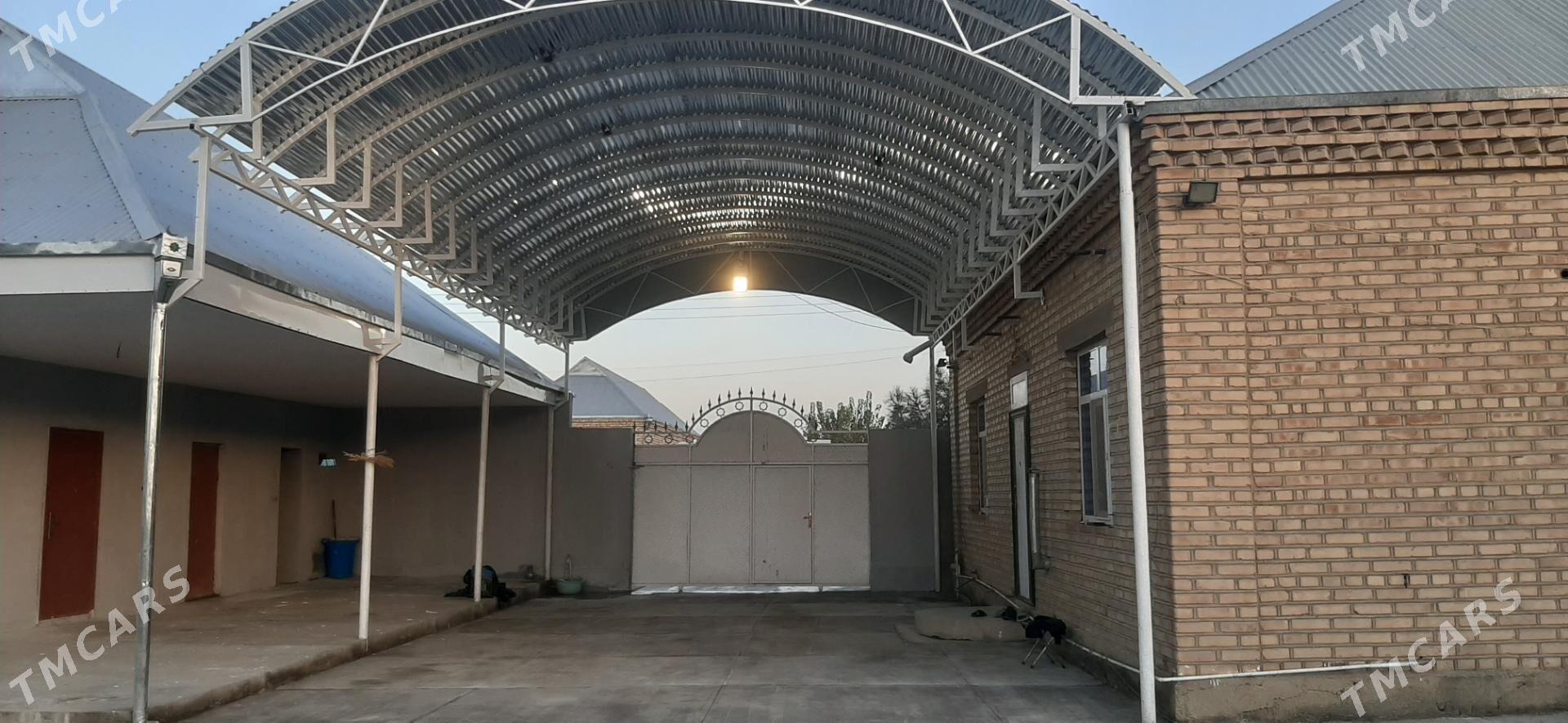 Bäherden satlyk jaý - Бахарден - img 3