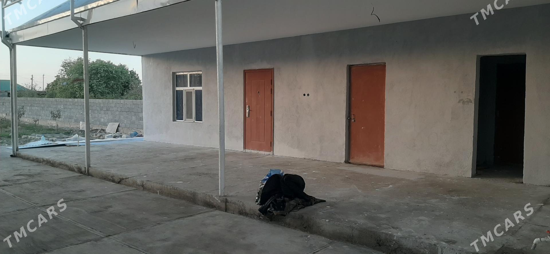 Bäherden satlyk jaý - Бахарден - img 6