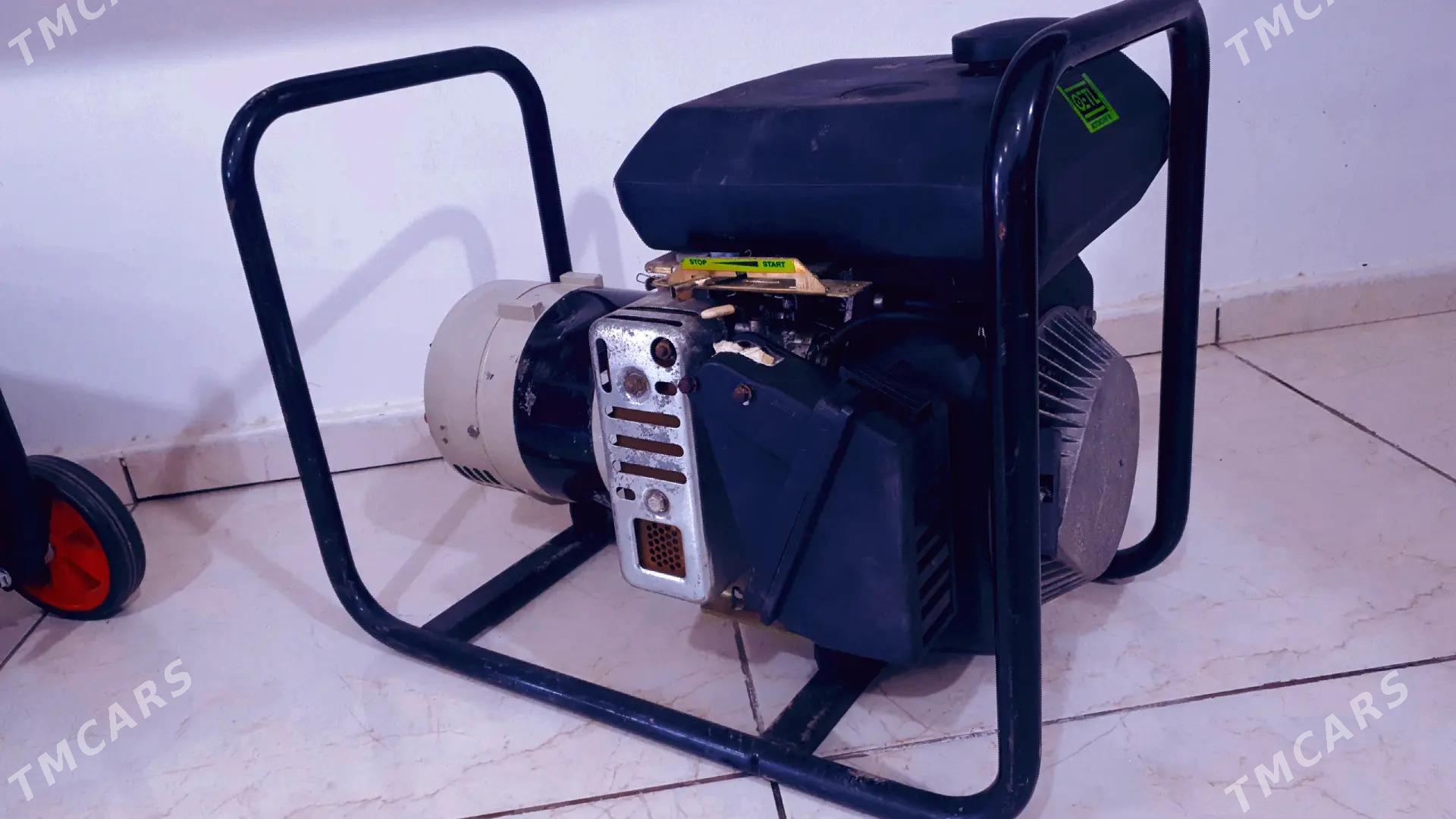 DIWZOK GENERATOR 3.⁵ KV - Мары - img 3