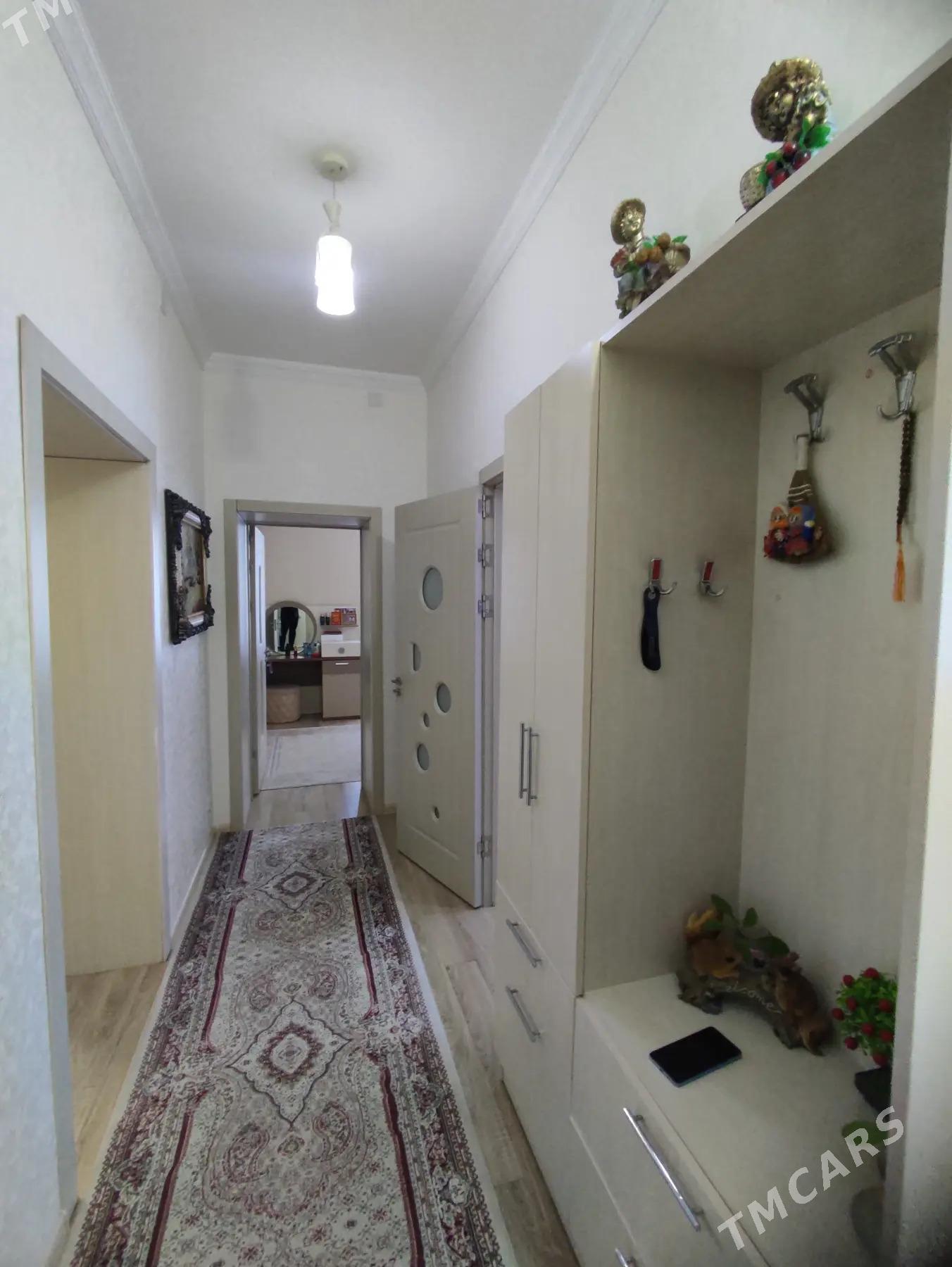 Satlyk jay - Туркменбаши - img 1