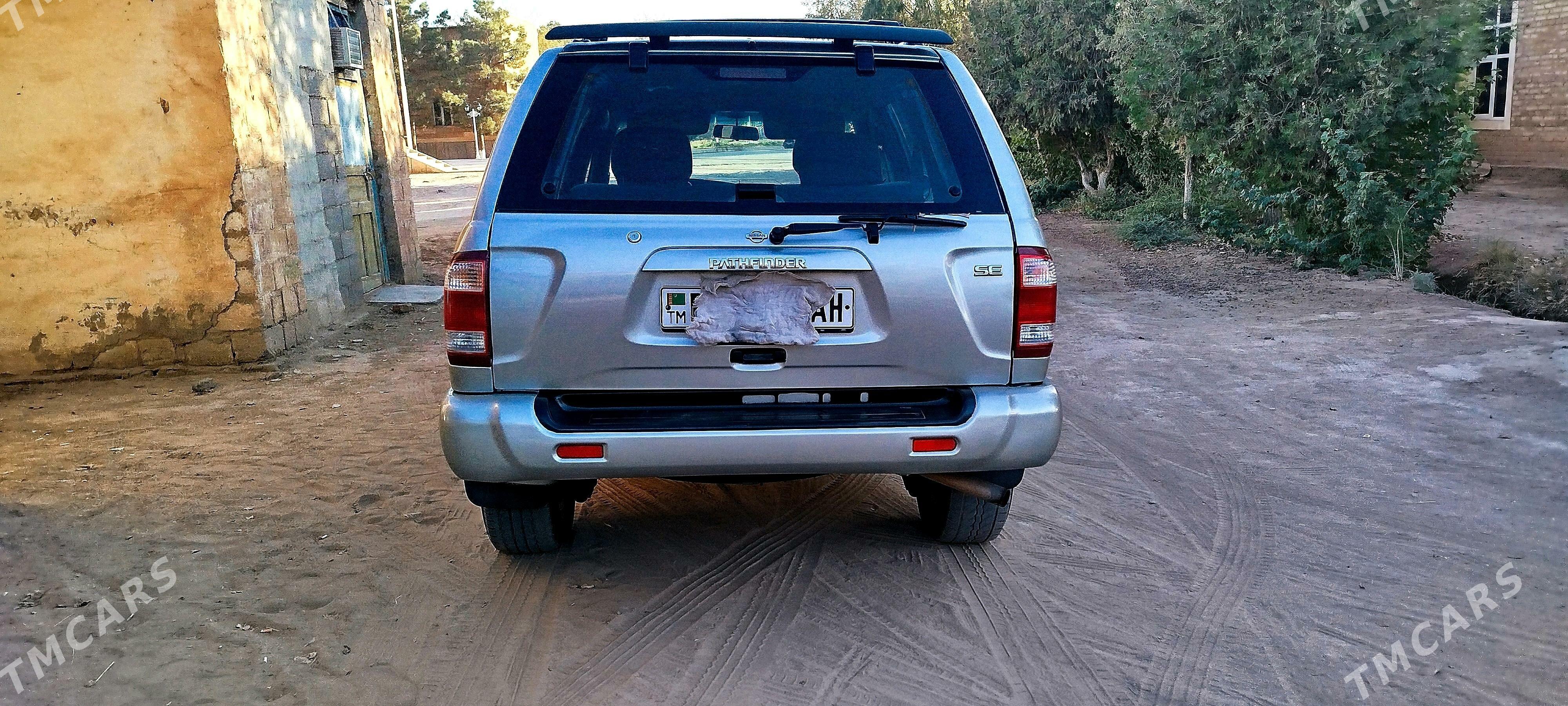 Nissan Pathfinder 1999 - 105 000 TMT - Бабадайхан - img 1