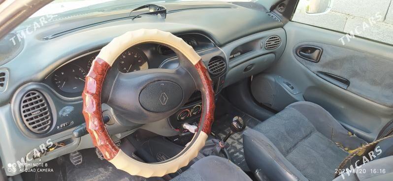 Renault Clio 1999 - 30 000 TMT - Kaka - img 1