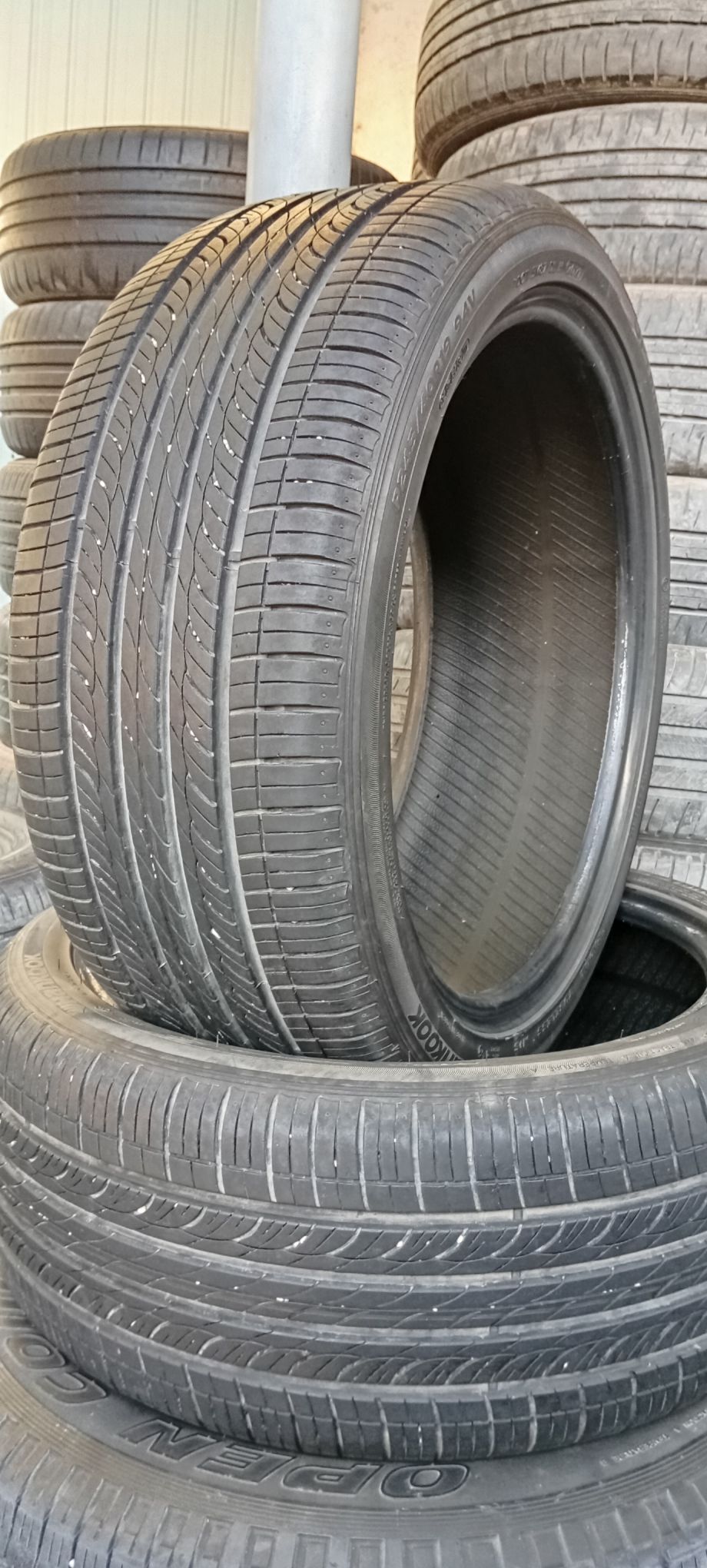 245 40 19. HANKOK 700 TMT - Bedew - img 4