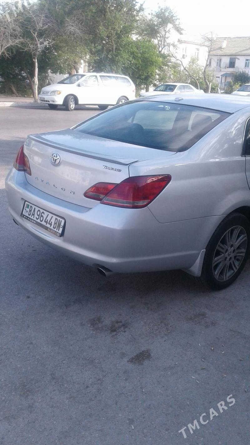 Toyota Avalon 2006 - 210 000 TMT - Балканабат - img 4