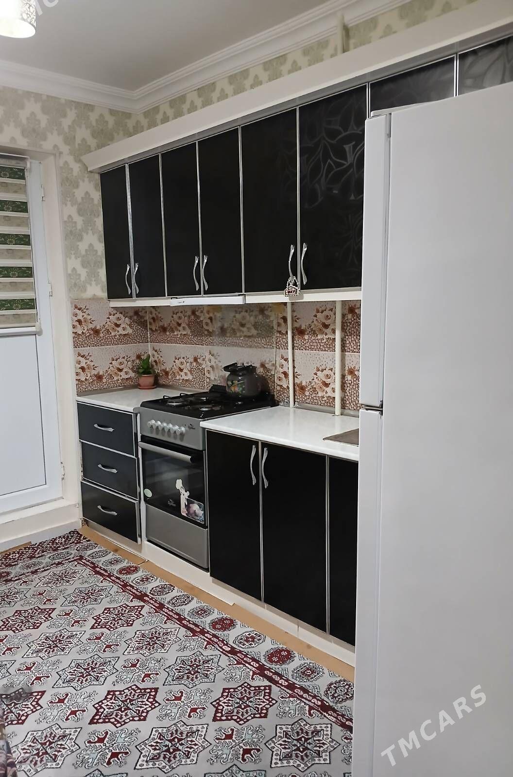 YGTYBARLY SATLYK JAÝLAR - Büzmeýin - img 6