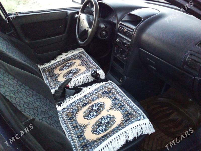 Opel Astra 2000 - 80 000 TMT - Saýat - img 5