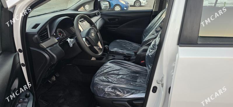 Toyota Innova 2021 - 300 000 TMT - Мары - img 5