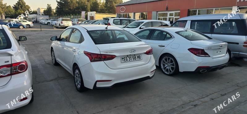 Hyundai Accent 2022 - 220 000 TMT - Мары - img 2