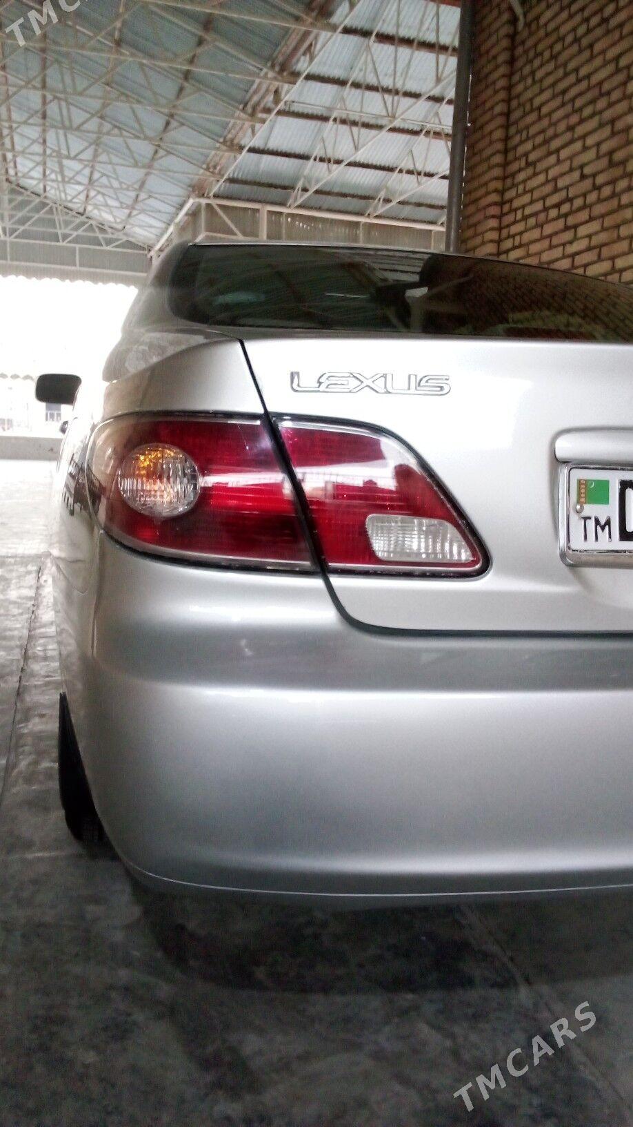 Lexus ES 300 2003 - 250 000 TMT - Байрамали - img 1