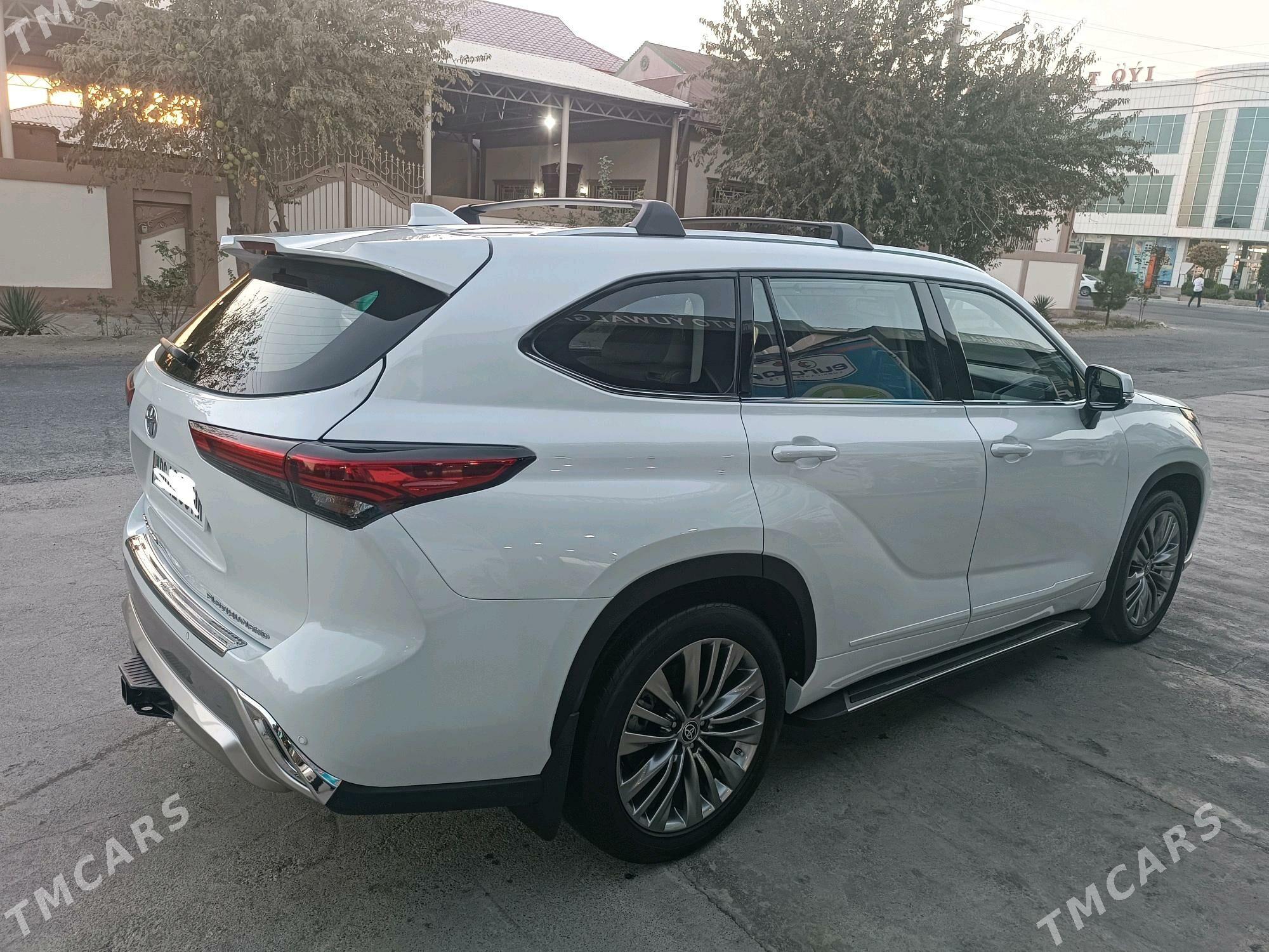 Toyota Highlander 2021 - 560 000 TMT - Мары - img 6