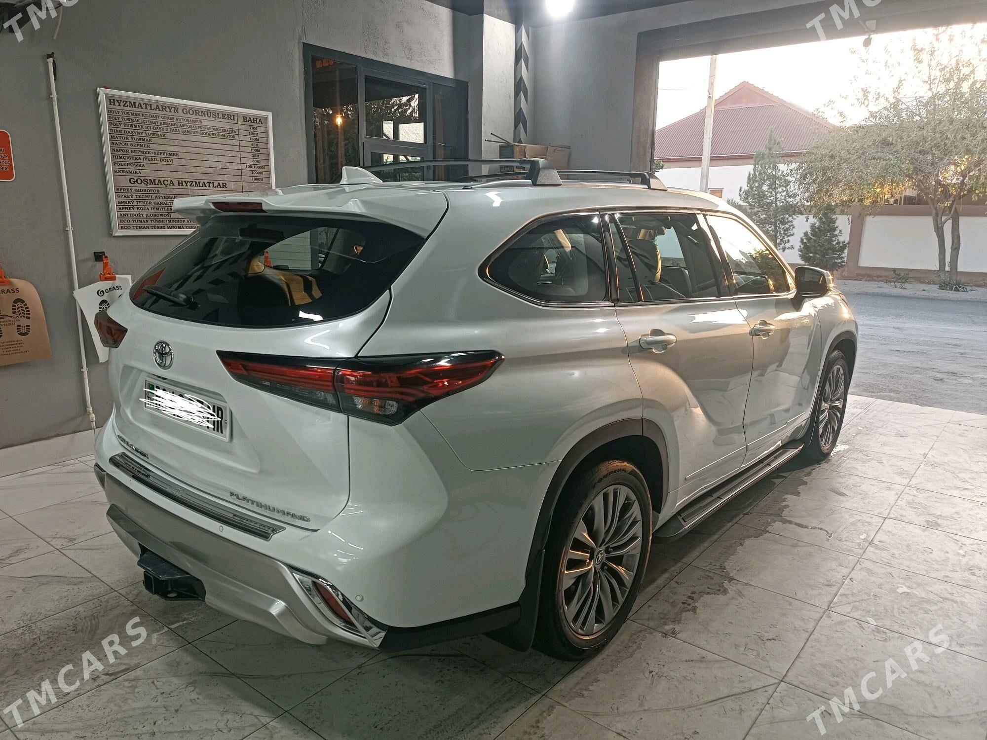 Toyota Highlander 2021 - 560 000 TMT - Мары - img 7