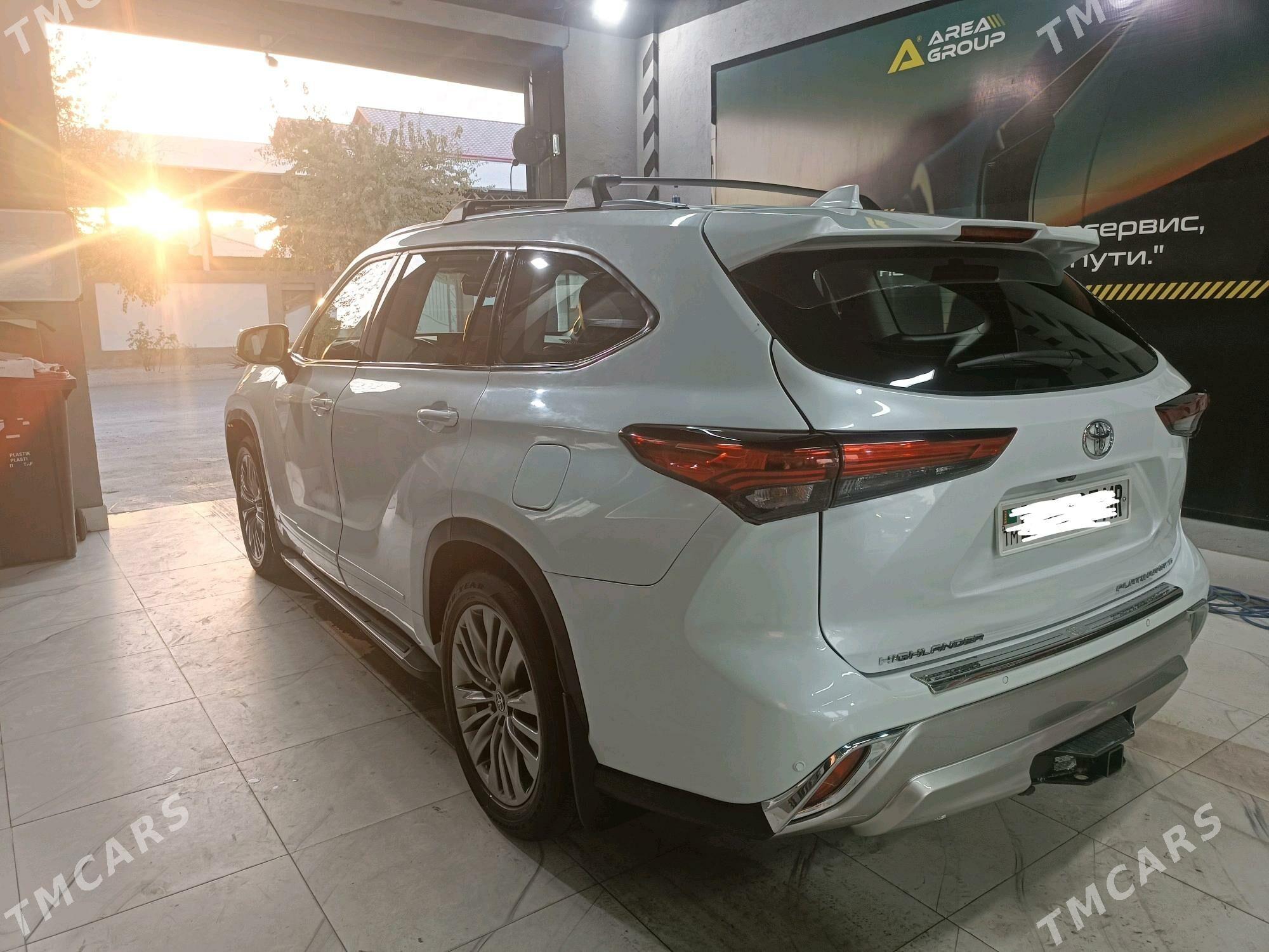 Toyota Highlander 2021 - 560 000 TMT - Мары - img 8