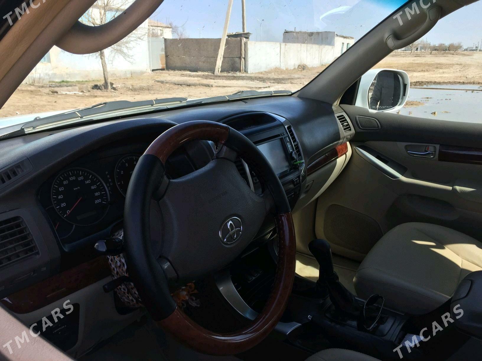 Toyota Land Cruiser Prado 2005 - 400 000 TMT - Babadaýhan - img 4