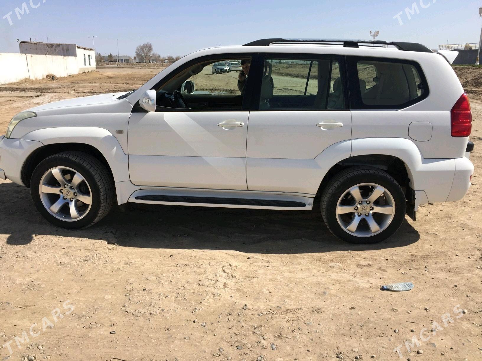 Toyota Land Cruiser Prado 2005 - 400 000 TMT - Babadaýhan - img 5