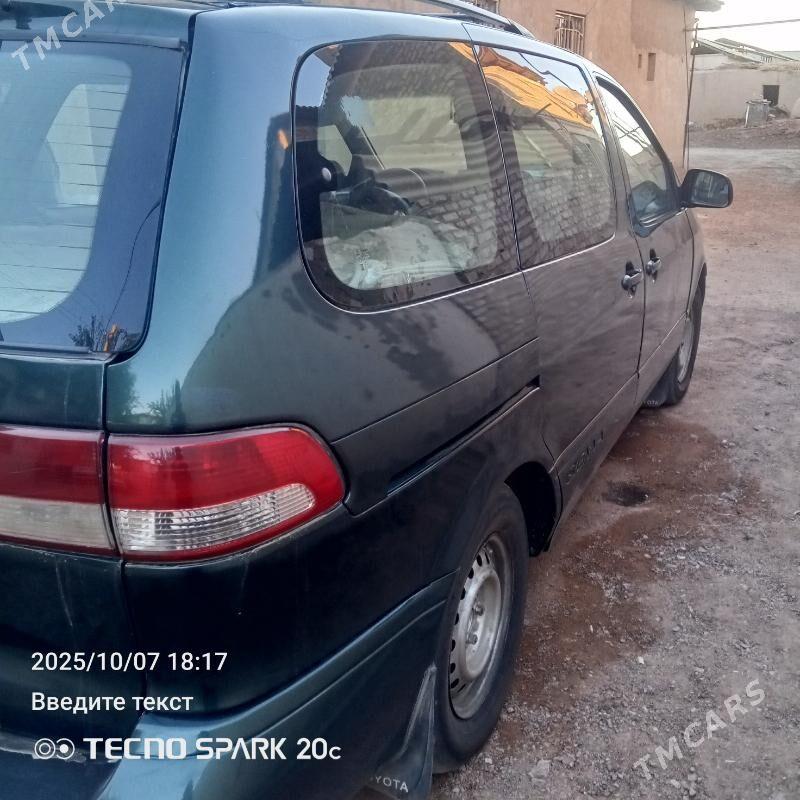Toyota Sienna 1999 - 130 000 TMT - Daşoguz - img 2