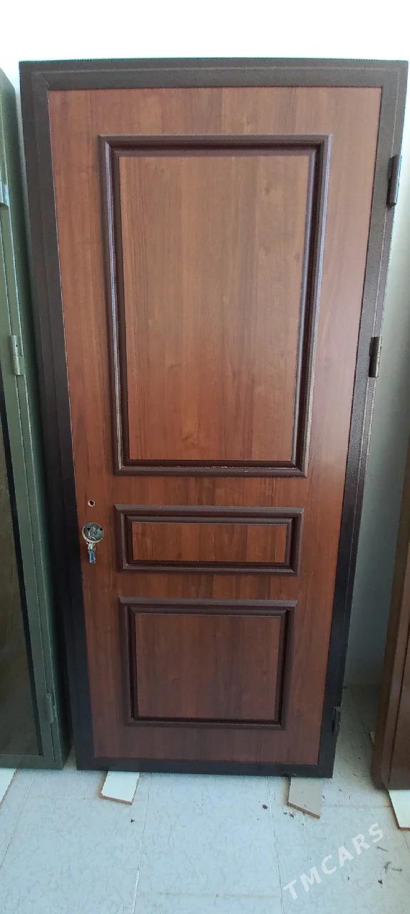 Daṣky gapylar razmri 2.05×90 - Туркменабат - img 1