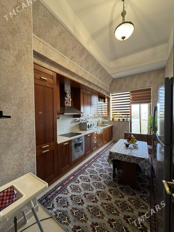 НЕФТЕГАЗ КНИЖКА - Aşgabat - img 10