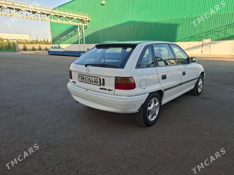 Opel Astra 1994 - 62 000 TMT - Херрикгала - img 6