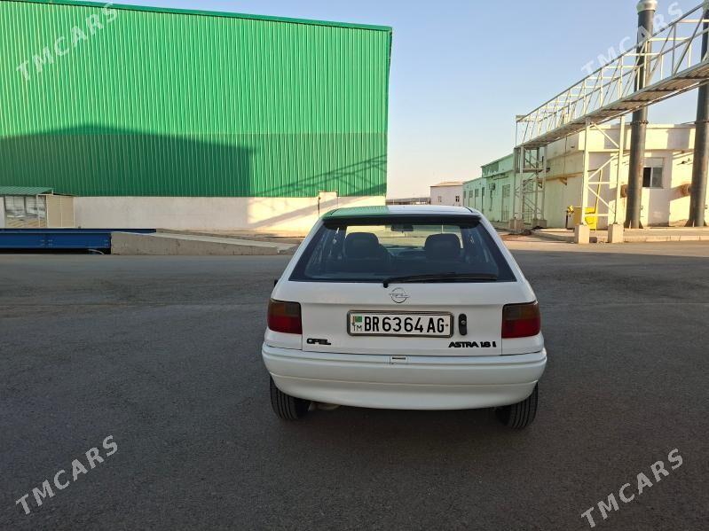 Opel Astra 1994 - 62 000 TMT - Херрикгала - img 7